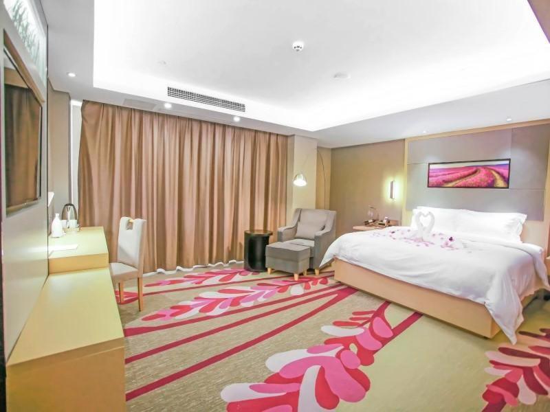 Lavande Hotel Nanchang Bayi Square Branch Exterior photo