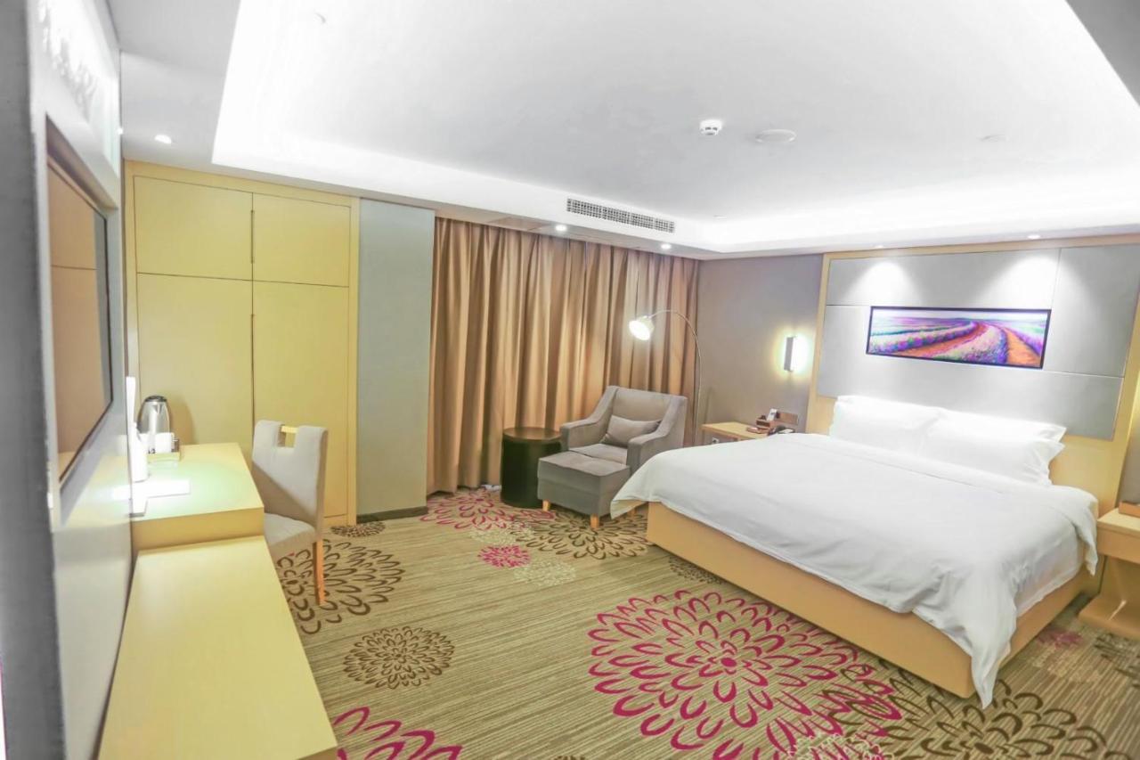 Lavande Hotel Nanchang Bayi Square Branch Exterior photo